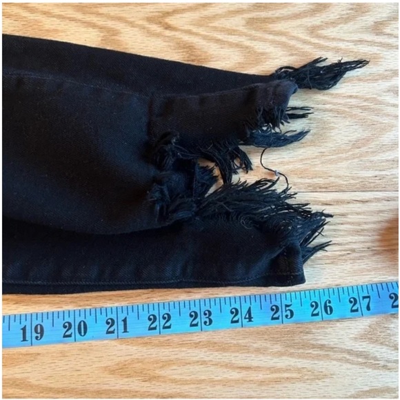 L'Agence High Line Skinny Onyx Destruct Raw Hem Distressed Knee Black 28 - Picture 9 of 9